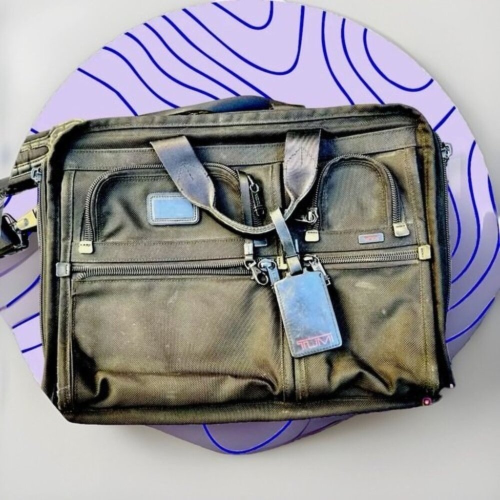 TUMI Business Bag Black Leather/Nylon Sawyer Briefcase With Many Pockets
